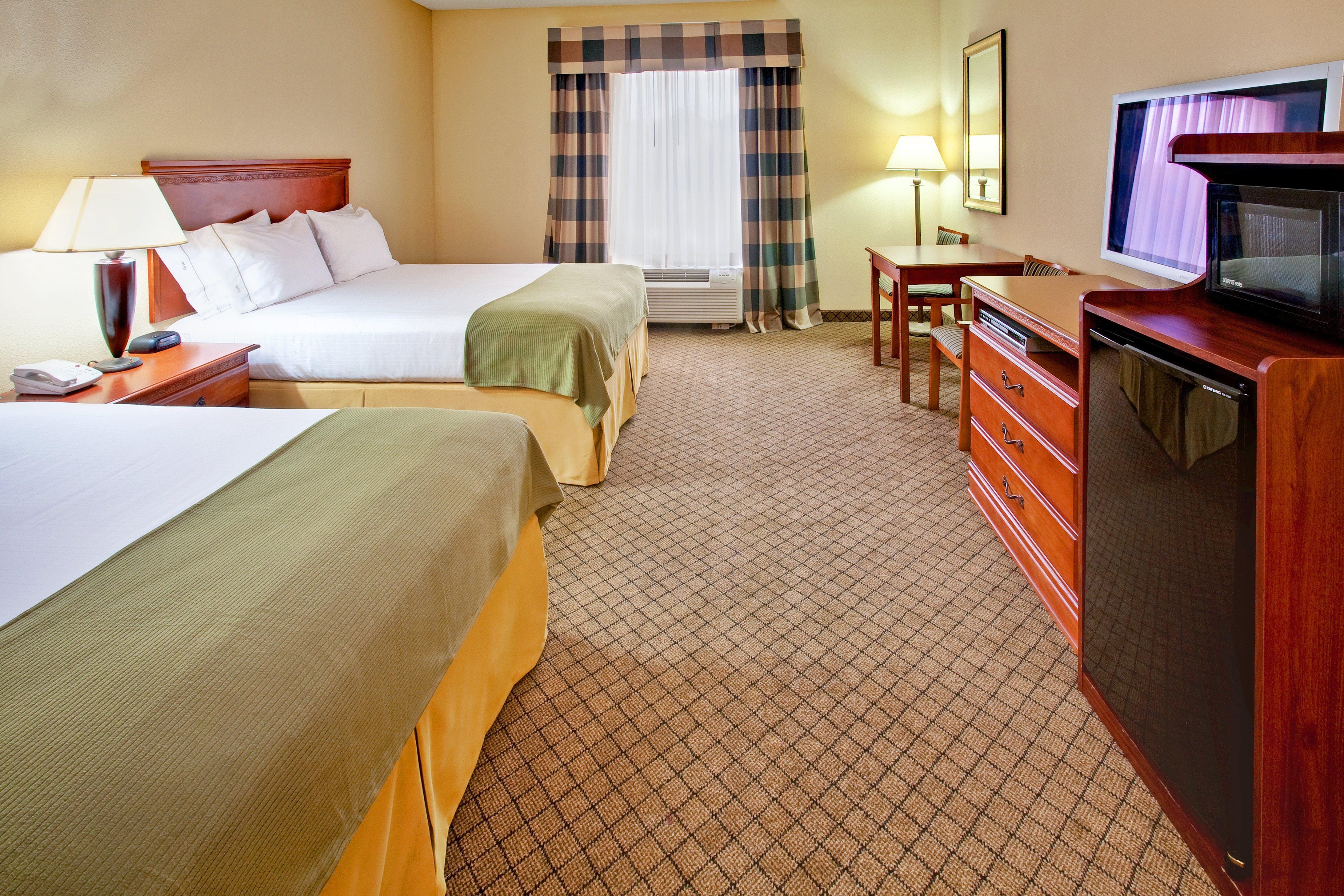 Holiday Inn Express & Suites Greenwood Ngoại thất bức ảnh
